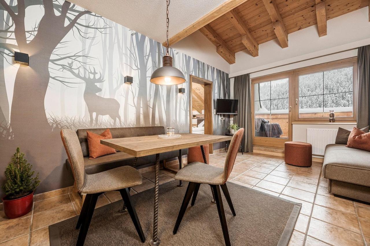 Appart & Chalet Montana Hochfuegen Exterior photo