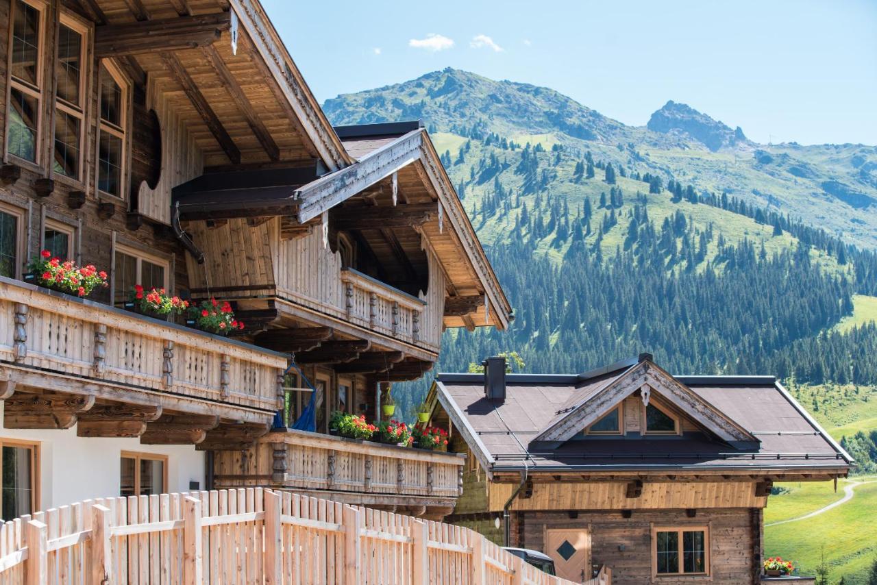 Appart & Chalet Montana Hochfuegen Exterior photo
